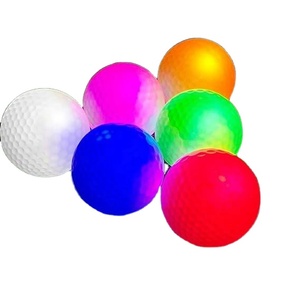 Pelotas de Golf LED Personalizadas con Logotipo, Brillantes en la Oscuridad, Luminosas para Halloween, Navidad, Fiestas y Entrenamiento Nocturno - Product Image 2