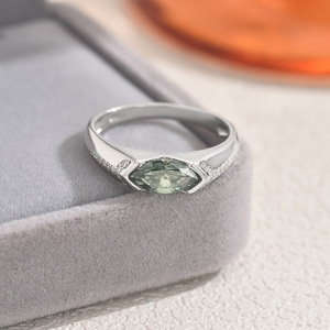 Anillo de Hombre con Diseño Árabe Saudí, Corte Marquesa, Moissanita Verde de 1 Quilate con Certificado, Anillo de Plata 925 Chapado en Rodio - Product Image 5
