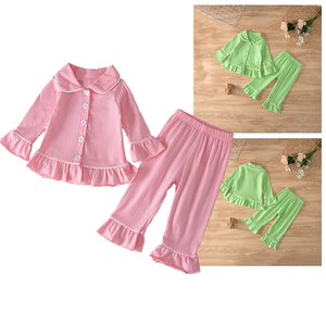 Rosa e verde <span class=keywords><strong>con</strong></span> volant abbottonato due pezzi Pjs Set <span class=keywords><strong>con</strong></span> monogramma Boutique di cotone <span class=keywords><strong>pigiama</strong></span> per bambine - Product Image 1