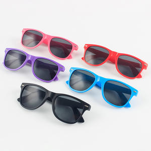 Gafas de Sol con Bandera de la Copa <span class=keywords><strong>Mundial</strong></span> de Fútbol, Gafas Negras para Fanáticos <span class=keywords><strong>del</strong></span> Fútbol, Regalos Empresariales - Product Image 1