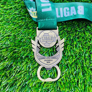 Функциональный открыватель для винных бутылок, сувенир, медаль на марафон, значок, открывалка для пива, лента, медаль, индивидуальная футбольная медаль - Product Image 1