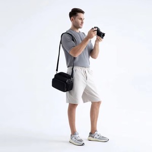 Muestra gratuita: Bolsa profesional para cámara DSLR/SLR/sin espejo con soporte para trípode y compartimento para dron/portátil, impermeable - Product Image 2