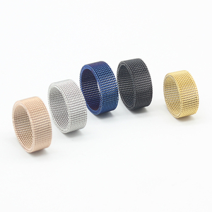 Heiß verkaufter Edelstahl gewebter Netzring, modische Accessoires in fünf Farben, geeignet für Männer und Frauen - Product Image 2