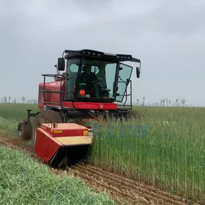 Faucheuse <span class=keywords><strong>à</strong></span> ensilage automotrice <span class=keywords><strong>à</strong></span> large largeur de coupe / Machine entièrement automatique <span class=keywords><strong>à</strong></span> couper et <span class=keywords><strong>à</strong></span> lisser l'alfalfa - Product Image 5