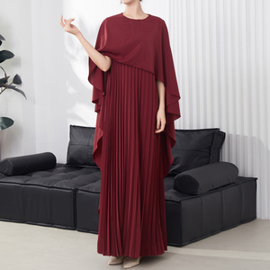 Ventas directas de fábrica 2025 nuevos vestidos casuales sueltos de talla grande para mujer vestidos de noche lisos con vestido plisado de manga de murciélago plisado - Product Image 3