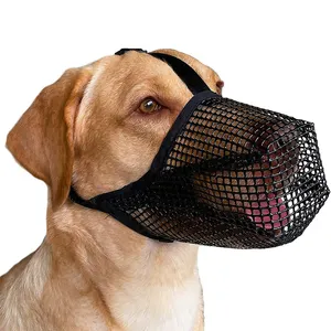 ペットの犬の銃口ソフト調節可能な銃口犬の口マスクアンチストップ吠えるトレーニング用品のための通気性のある銃口犬の口ガード