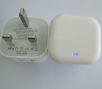 Penjualan terlaris harga pabrik cetakan pribadi 20W25W 30W 35W 40W 45W colokan tetap UK pengisi daya PD USB A + C pengisi daya cepat untuk iPhone 14 15 16