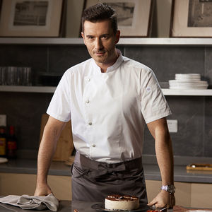 Vêtements de cuisine d'été pour hommes et femmes Salopette de chef à manches longues courtes Uniformes de <span class=keywords><strong>restauration</strong></span> tissés respirants pour restaurant - Product Image 1