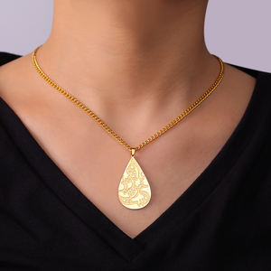 Myshape Collier d'amitié vintage en acier inoxydable Calligraphie persane Motif géométrique Poème Voler avec vous est délicieux - Product Image 5