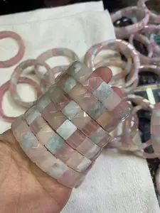 Venta al por mayor de pulsera de jade cuadrado de moda pulsera de cuentas de piedra natural para mujeres y niñas