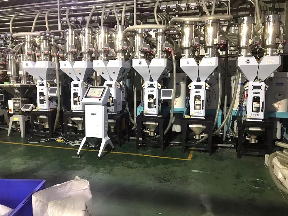 プラスチック製高精度原料と再粉砕ミキサースクラップ重量ブレンダー