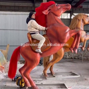 Cheval animatronique rouge fait main pour parc à thème ou équipement d'équitation robotique Akhal Teke pour enfants - Product Image 5