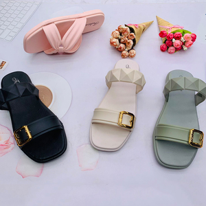 Nuevas Sandalias Planas de Plástico para Mujer, Estilo Casual, Tipo Chanclas - Product Image 6