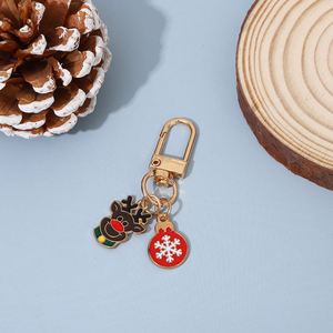 Porte-clés tendance en métal avec revêtement goutte à goutte, motif cerf de Noël et couronne, idéal pour téléphone, sac, pochette, cadeau - Product Image 2