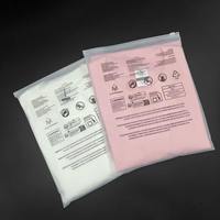Sac à fermeture éclair en CPE givré réutilisable avec valve - Sac d'emballage personnalisé pour t-shirt avec logo pour la livraison de vêtements en e-commerce