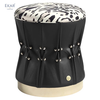 Tabouret luxueux de tambour de finition métallisée brossée d'or Sièges contemporains d'accent