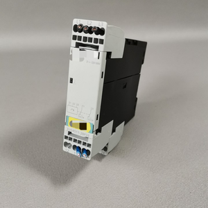 สินค้าพร้อมส่ง 6SL3210-1PE16-1UL1 / 6SL3 210-1PE16-1UL1 ชุดควบคุม PLC สำหรับอุตสาหกรรมอัตโนมัติ - Product Image 2