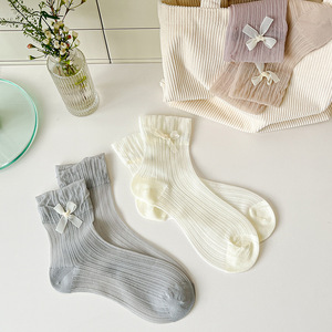 2025 nouvelles dames chaussettes élégant doux solide été Ultra mince lumière arc décoré rayé clair <span class=keywords><strong>Semi</strong></span> Transparent pure chaussettes femmes - Product Image 2