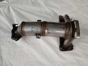Tuyau d'échappement de moto et pièces d'accessoires de voiture Convertisseur catalytique d'échappement de voiture Convertisseur catalytique à trois voies - Product Image 2