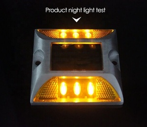 Luce di avvertimento dell'occhio di gatto del giardino bagliore nel buio luci del bacino lampeggiante strada privata stud LED luce di segnalazione stradale solare - Product Image 3