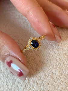 Anillo ovalado azul con zafiro para mujer, chapado en oro <span class=keywords><strong>de</strong></span> 18k, estilo vintage italiano, exquisito, moderno, ligero. - Product Image 6