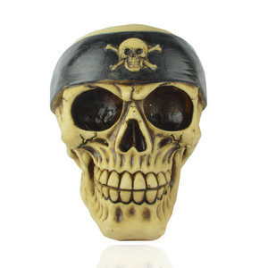 Decoraciones de Halloween de calaveras <span class=keywords><strong>piratas</strong></span> de resina y calabazas con forma de linterna, figuras para bares, casas embrujadas y habitaciones secretas, accesorios de decoración aterradoras. - Product Image 4