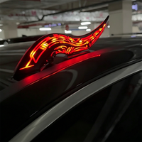 Lampe de toit LED RGB universelle pour voiture, clignotante, avec effets de freinage et d'avertissement, accessoire de modification extérieure, style cornes de dragon