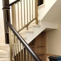 Rampe de balustrade moderne en alliage d'aluminium pour intérieur, finition thermolaquée (résistante à l'eau, installation facile, villas)