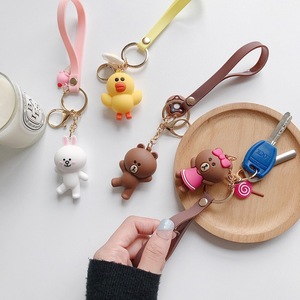 Niedliche Kawaii Silikon Braunbär Schlüssel bund Zubehör Cartoon <span class=keywords><strong>Anime</strong></span> Bär 3D Soft PV Schlüssel ring Rucksack Charme Geschenk für Frauen Männer - Product Image 1