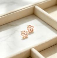 Boucles d'oreilles fleuries pour femmes, bijoux hypoallergéniques, boucles d'oreilles pendantes fleuries, bijoux de mode, boucles d'oreilles fleuries plaquées or