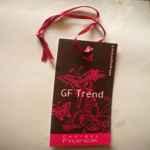 Étiquettes en papier de qualité supérieure pour vêtements, impression personnalisée avec un matériau durable et un look élégant pour les vêtements et les chaussures - Product Image 5