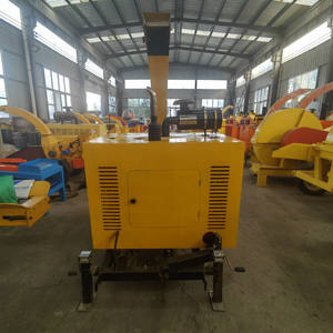 Petite déchiqueteuse à bois faisant de la sciure de bois broyeur à bois avec moteur et roulement pour le déchiquetage de branches d'arbres - Product Image 3