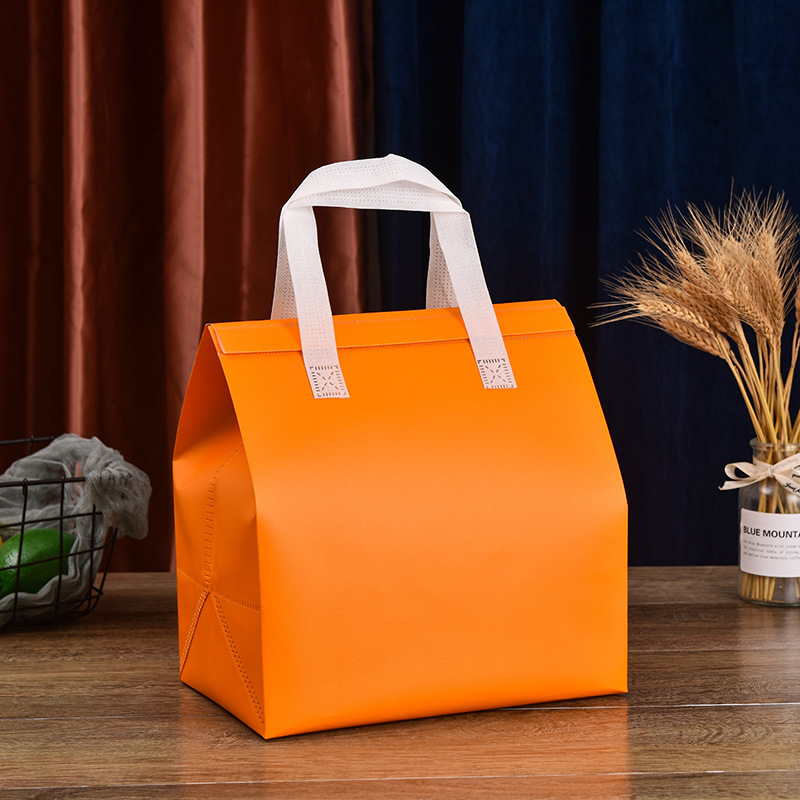 Orange [largeur 21 hauteur 27 côté 11]