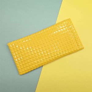 กล่องเก็บแว่นตาพกพาแฟชั่นใหม่ขายส่ง กระเป๋าใส่แว่นกันแดด ซองใส่แว่นตาหนัง PU - Product Image 3