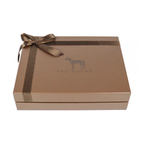 Papier personnalisé personnalisé recyclable boîte cadeau élégante emballage base en carton et couvercle boîte en papier avec ruban pour t-shirt vêtement