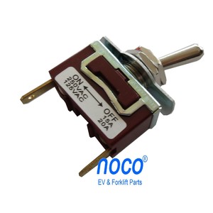 Interrupteur de remorquage Pioneer 2004-Up pour accessoires de voiturette de golf 102511101 Catégorie de produit Chariots de golf - Product Image 1