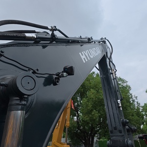 Excavadora de cadenas usada Hyundai de 22 toneladas para proyectos de ingeniería, importada, potente, con pintura original. - Product Image 5