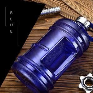Bouteille d'eau en plastique personnalisée pour enfants, modèle 2025, type <span class=keywords><strong>Gourde</strong></span> Enfant, Aquaflask, Tomatodo, vente en gros - Product Image 4