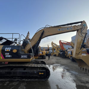 Excavatrice CAT 320D d'occasion, système hydraulique puissant pour les travaux de construction et de terrassement, stable et fiable, 330D 315D en bon état - Product Image 1