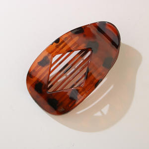 Pinzas de pelo planas para mujer-Pinzas de garra planas mate grandes Clips de garra de sujeción fuerte para mujer - Product Image 6