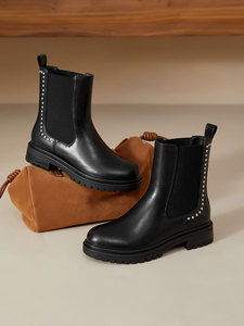 Bottines à lacets pour femmes avec logo personnalisé, cuir PU de haute qualité, bottines <span class=keywords><strong>Chelsea</strong></span> à clous, semelle durable, style chic urbain - Product Image 4