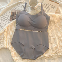 Ensemble de sous-vêtements pour étudiantes, usage quotidien, culotte bikini taille basse, soutien-gorge sans armatures en nylon respirant, bonnets 3/4, maintien push-up