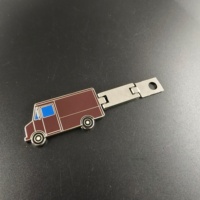 Attache de carnet pliable haut de gamme en forme de camion, en alliage de zinc et émail dur, l'association idéale pour les carnets commémoratifs de luxe, vente en gros