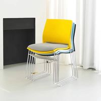 Pas cher Empilable Sans Accoudoir Design Simple Bleu Coloré Chaises En Plastique De Bureau Chaise De Salle À Manger En Gros