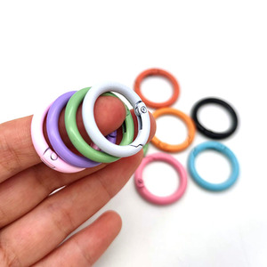 Yyxcustom hình dạng màu sắc mùa xuân Clasp bướm khóa sơn tình yêu mùa xuân Vòng gấu Snap móc dễ thương mèo Kim Loại Carabiner <span class=keywords><strong>Keychain</strong></span> - Product Image 6