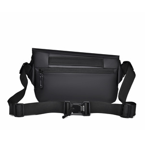 Bolsa de pecho táctica para hombre, impermeable y funcional, ideal para senderismo, <span class=keywords><strong>camping</strong></span> o aventuras al aire libre, ajustable y duradero - Product Image 3