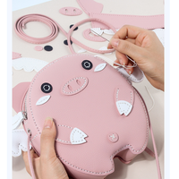 Tas buatan tangan DIY Model babi hewan Mini kulit PU, tas ponsel dapat disetel untuk wanita