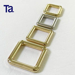 Boucle carrée en alliage de zinc TANAI de haute qualité <span class=keywords><strong>pour</strong></span> collier de <span class=keywords><strong>chien</strong></span>, accessoires de marque, anneau de réglage en métal doré <span class=keywords><strong>pour</strong></span> bagages - Product Image 2
