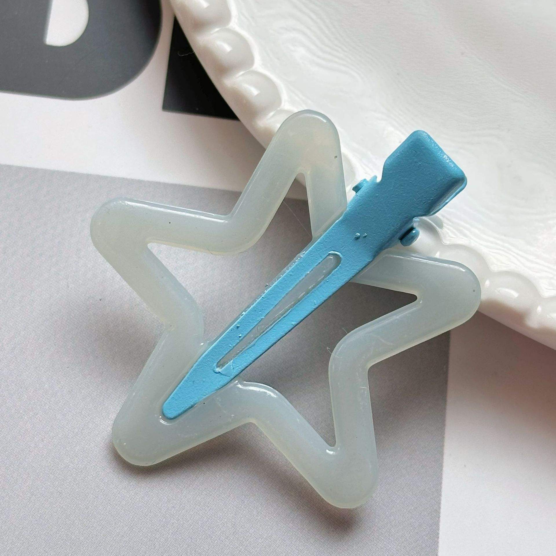 blue five - pointed star