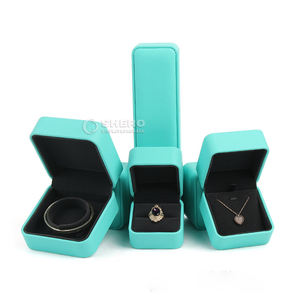 Caja de Papel para Joyería Personalizada de Fábrica China, Caja de Papel de Cuero Sintético de Alta Gama para Colgantes y Pulseras, Juego de Cajas de Embalaje para Anillos y Pendientes con Logotipo - Product Image 1